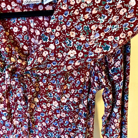 Pants - Vintage pink and burgundy floral romper
